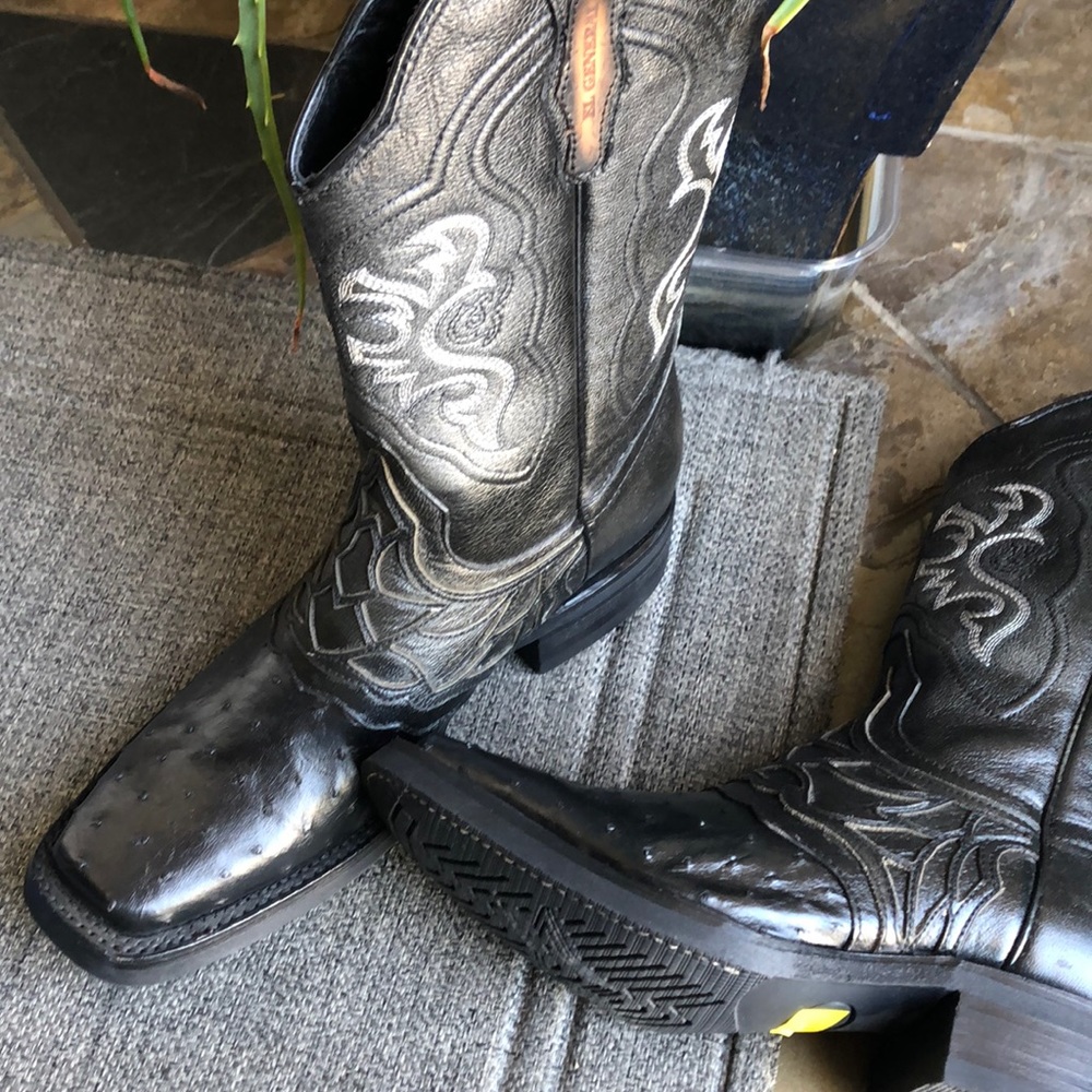 Mens boots ostrich authentic size 8.5